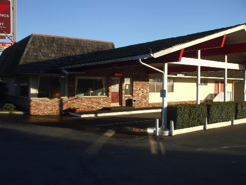 Brookings Inn Resort image 1