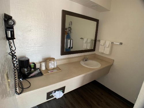 Brookings Inn Resort image 14