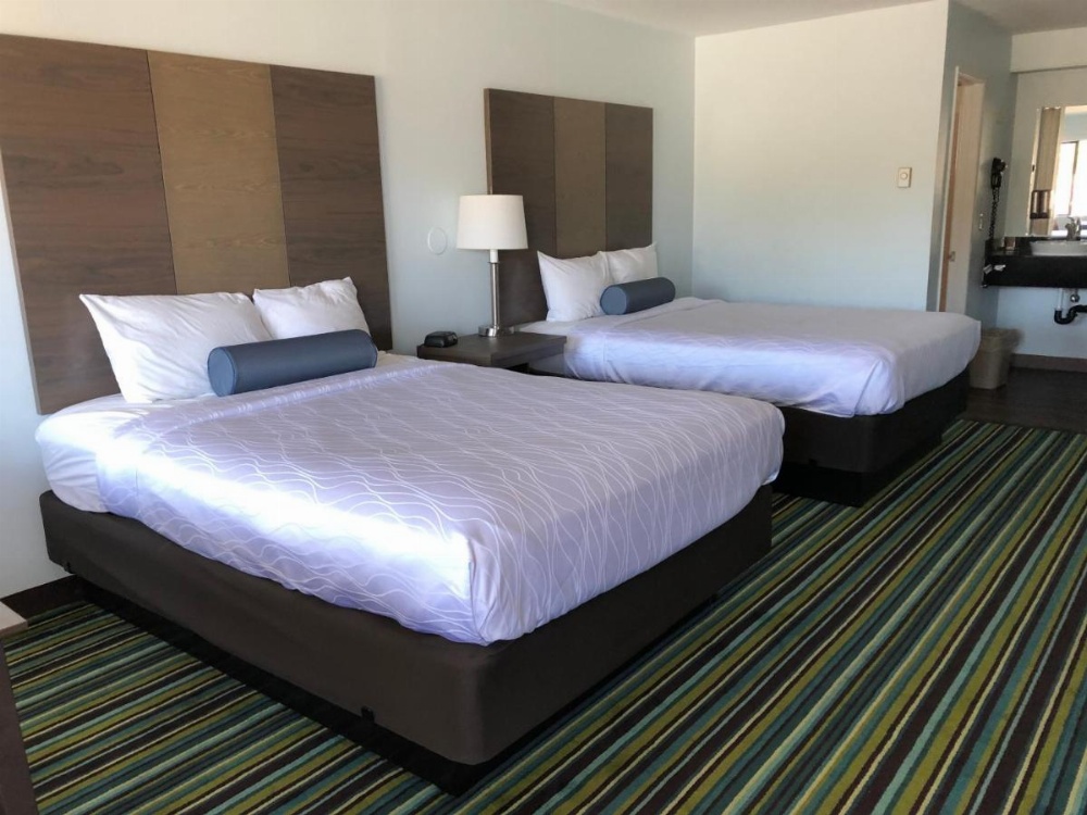 Triple Room with Three Queen Beds